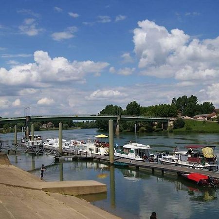 Tournus Belle Maison Vue Sur Saone Exterior photo